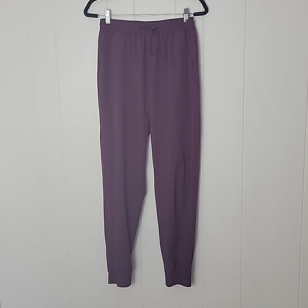 Burgundy joggers 